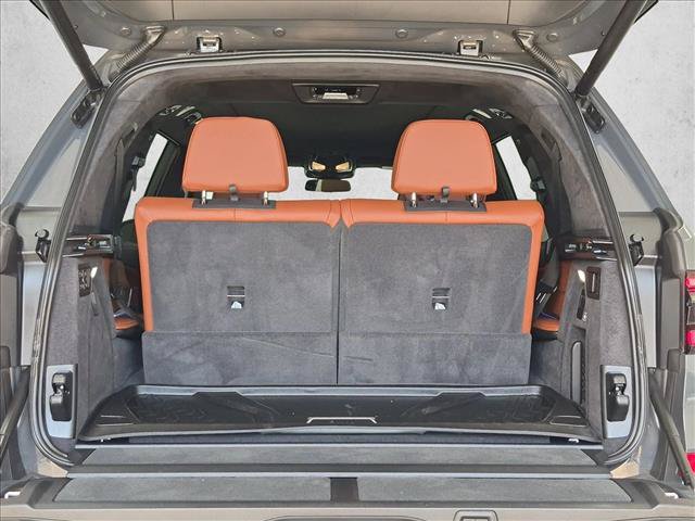Used 2025 BMW X7 M60i AWD/4WD image 6
