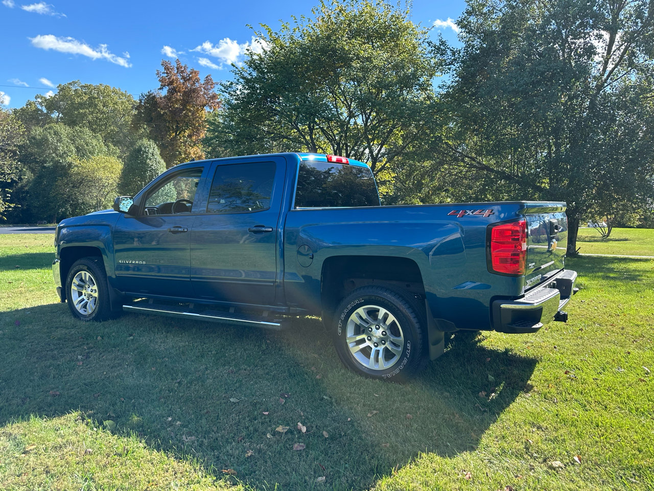 Used 2018 Chevrolet Silverado 1500 LT w/ All Star Edition image 5
