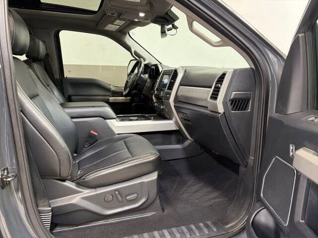 Used 2021 Ford F250 Lariat w/ Lariat Ultimate Package AWD/4WD image 39