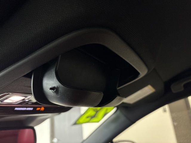 Used 2023 Lincoln Corsair Reserve w/ Rear Removable Package Tray image 46