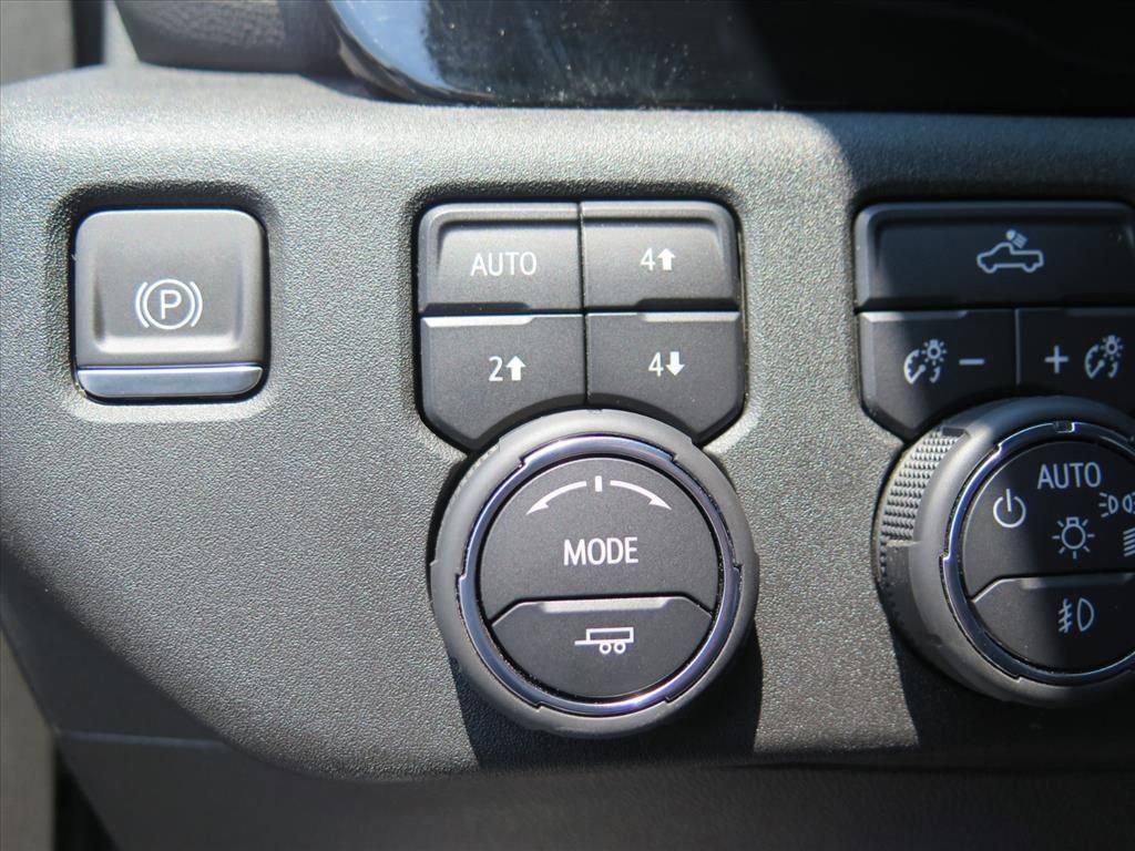 Used 2024 Chevrolet Silverado 1500 RST w/ All Star Edition Plus AWD/4WD image 12