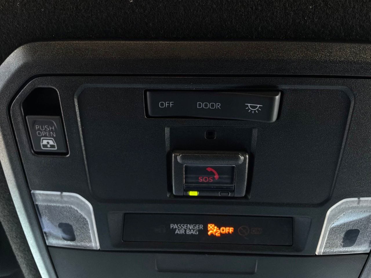 Used 2025 Toyota 4Runner SR5 RWD image 18