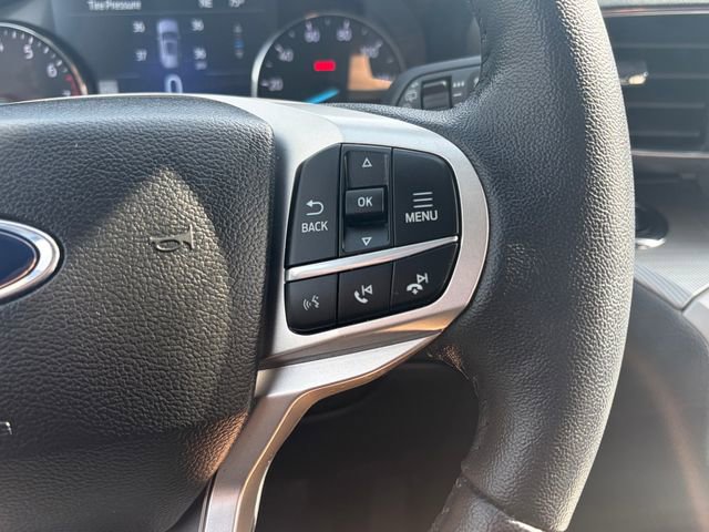 Used 2023 Ford Explorer XLT w/ Equipment Group 202A image 25