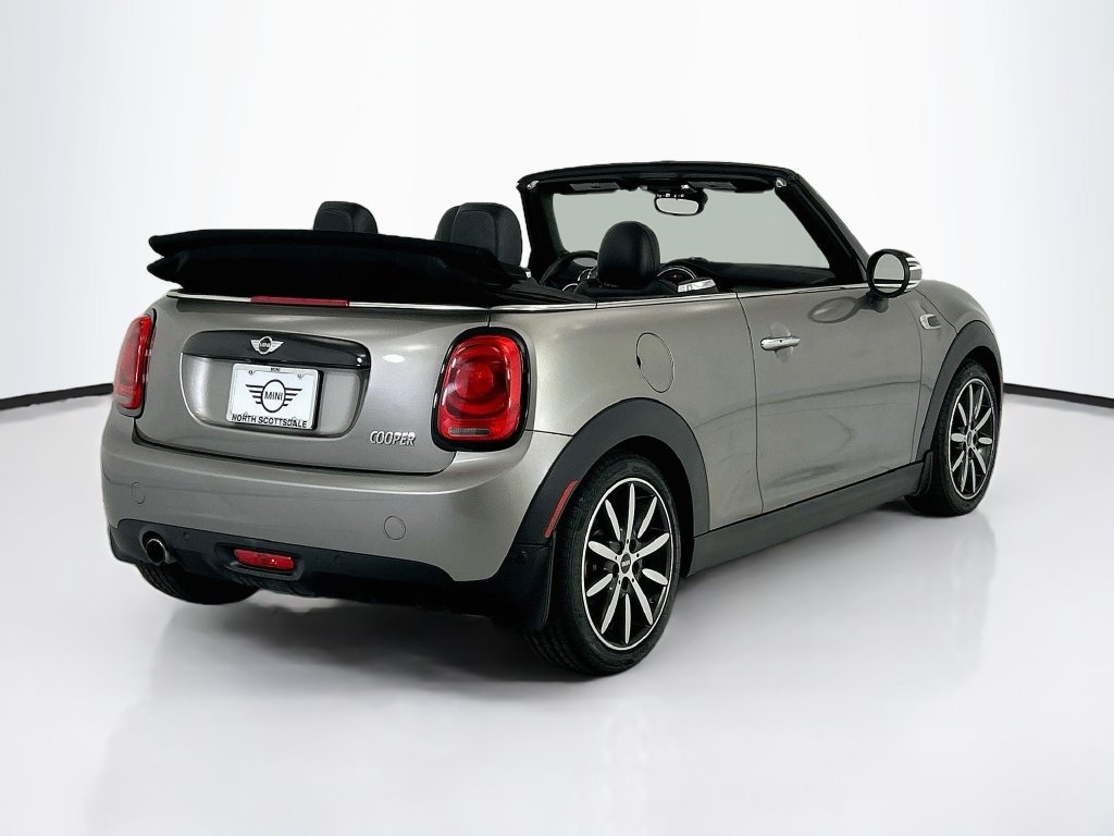 Used 2016 MINI Cooper Convertible FWD image 5
