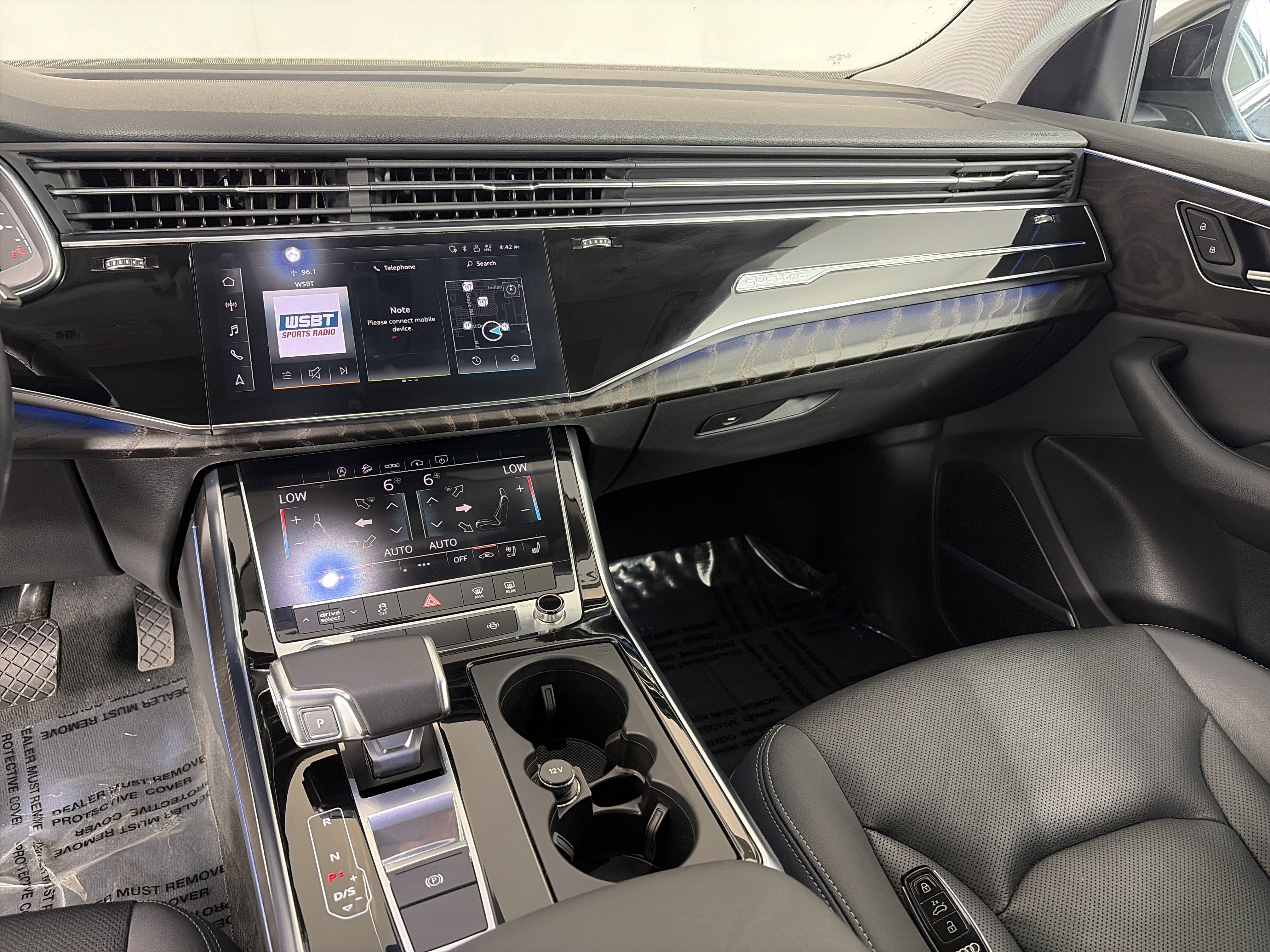 Certified 2022 Audi Q8 Premium Plus AWD/4WD image 4