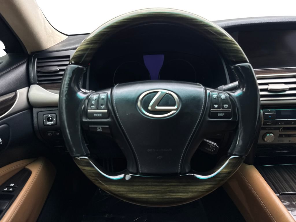 Used 2013 Lexus LS 460 L w/ Preferred Accessory Package image 55