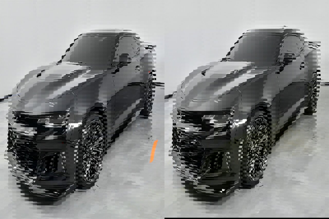 Used 2019 Chevrolet Camaro ZL1 image 6