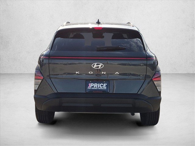Used 2025 Hyundai Kona SEL FWD image 7