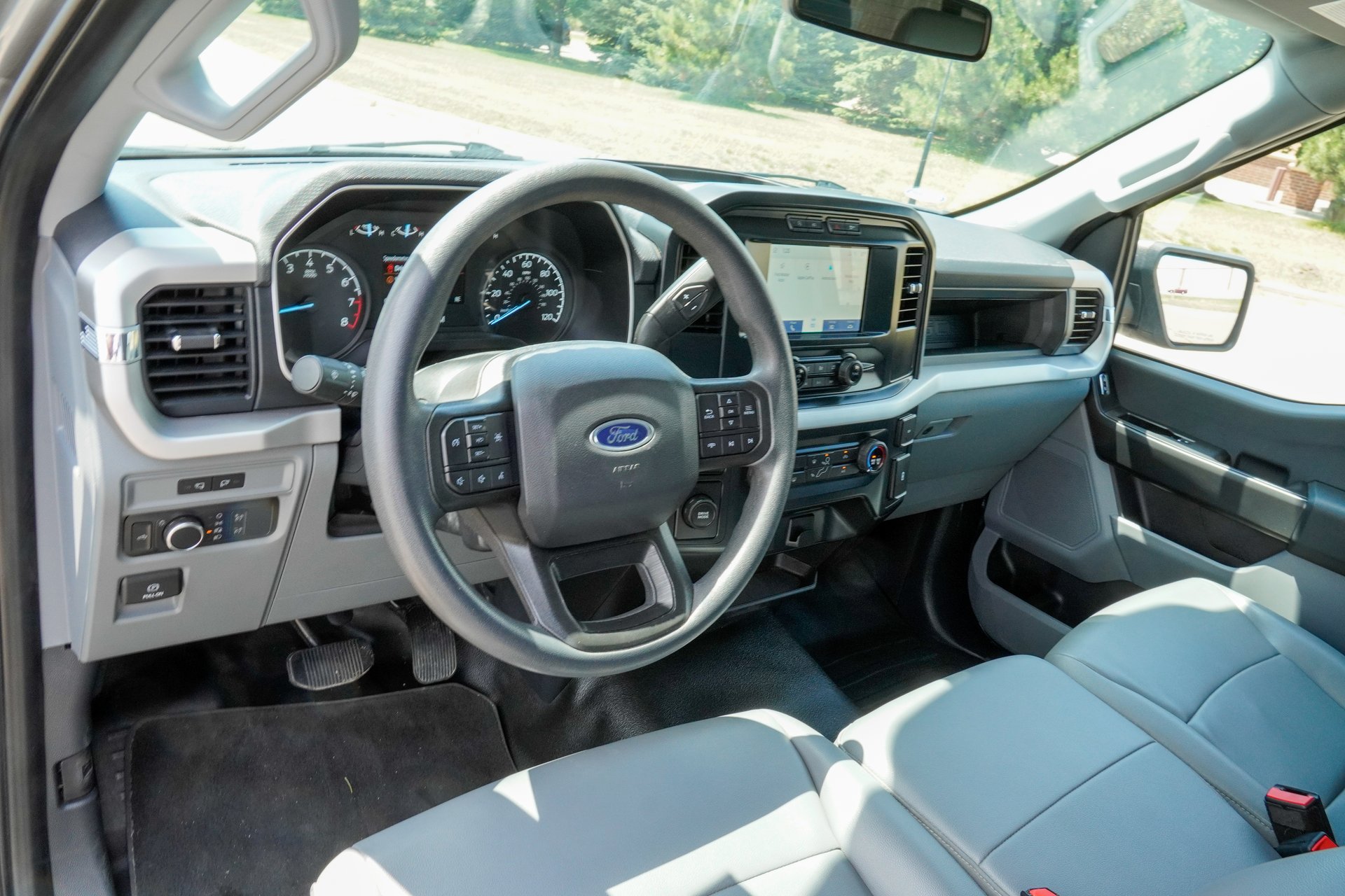 Used 2022 Ford F150 XL w/ Equipment Group 101A High RWD image 10