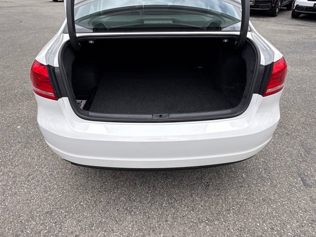 Used 2014 Volkswagen Passat 1.8T S FWD image 13