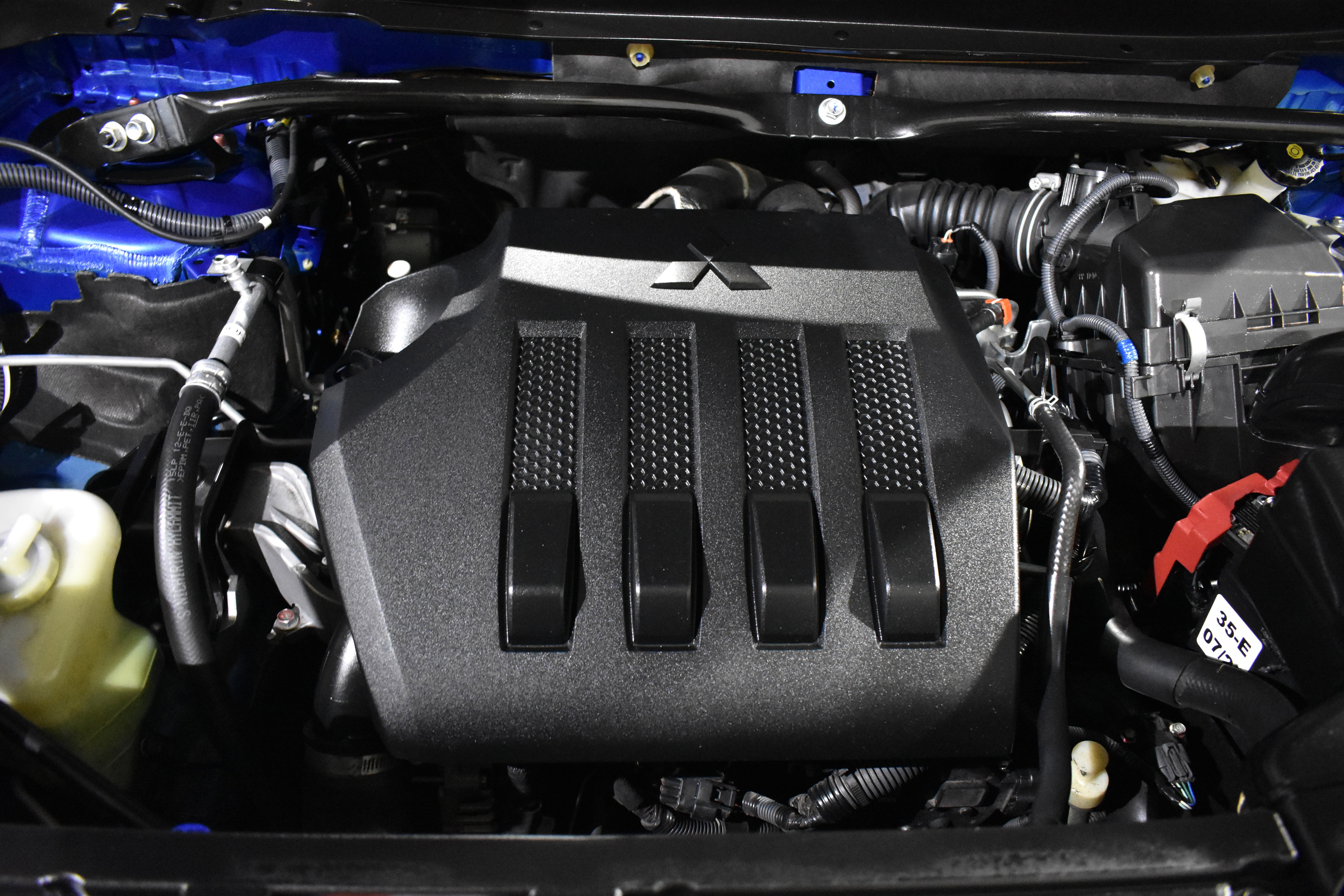 Used 2022 Mitsubishi Eclipse Cross SE image 35