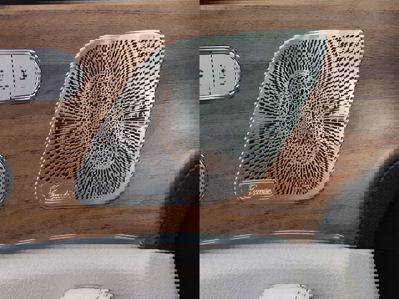 Used 2024 Mercedes-Benz GLE 350 4MATIC image 32