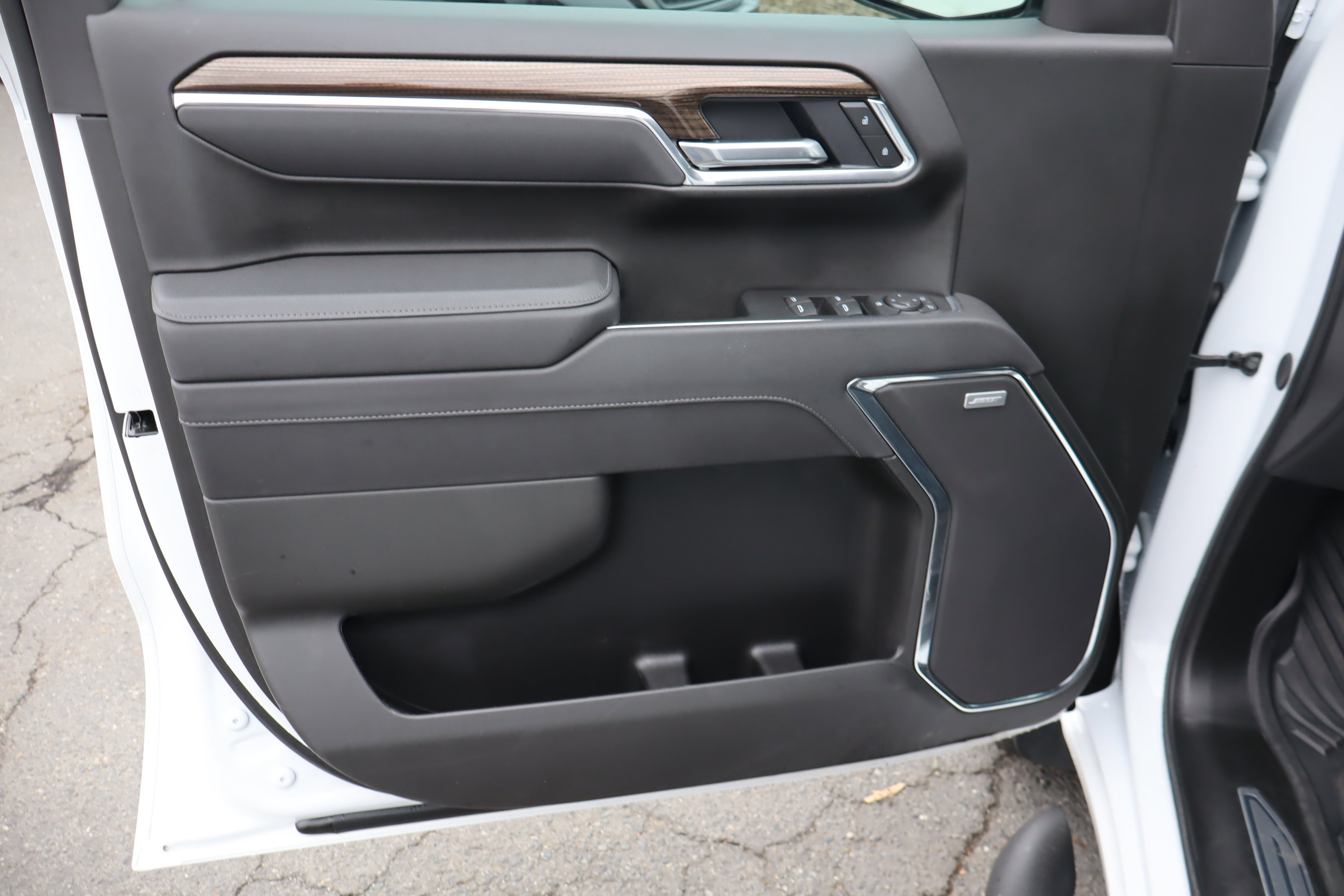 Certified 2025 Chevrolet Silverado 1500 LT Trail Boss w/ Convenience Package II image 18