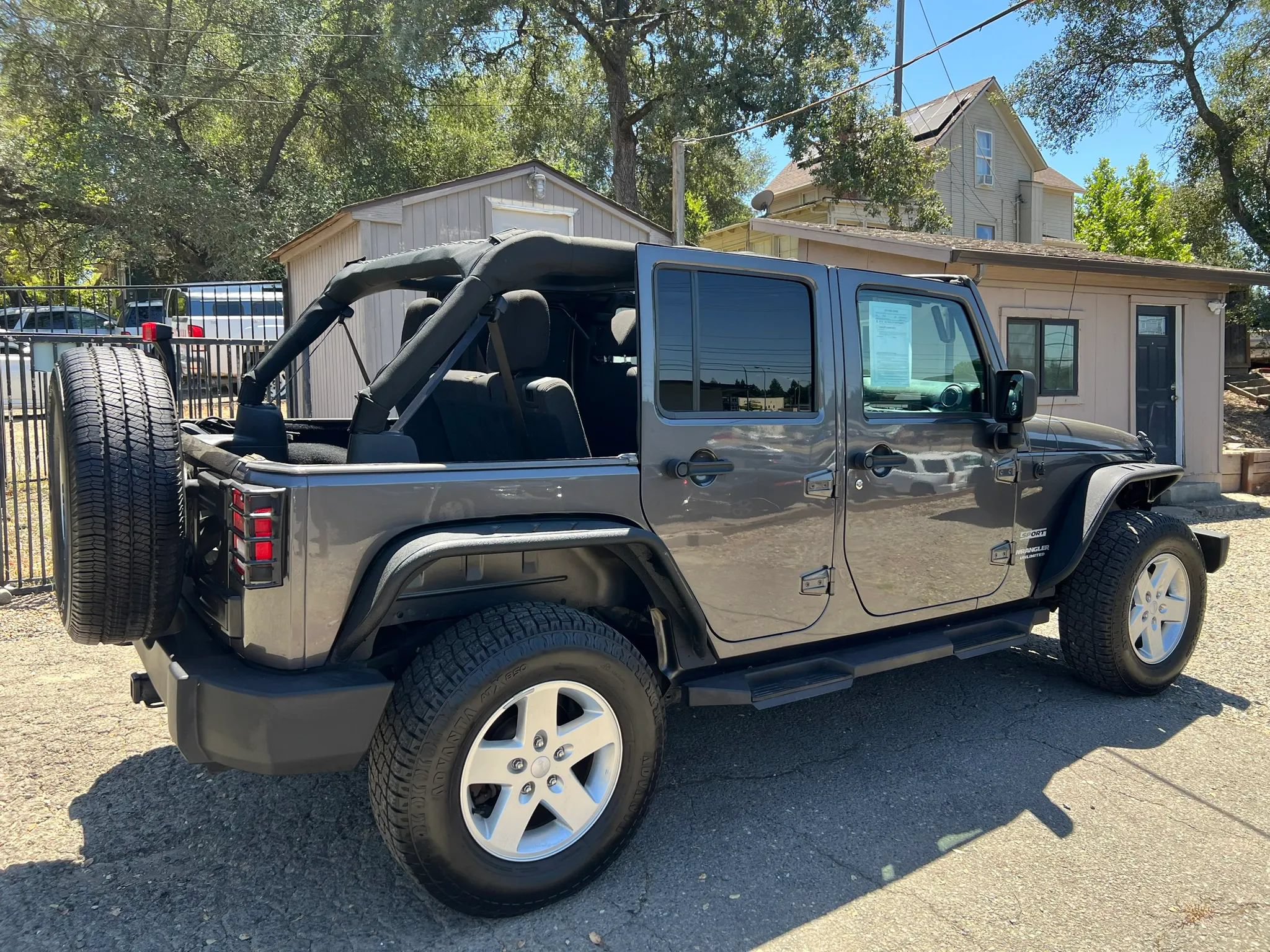 Used 2016 Jeep Wrangler Unlimited Sport w/ Quick Order Package 24S AWD/4WD image 8