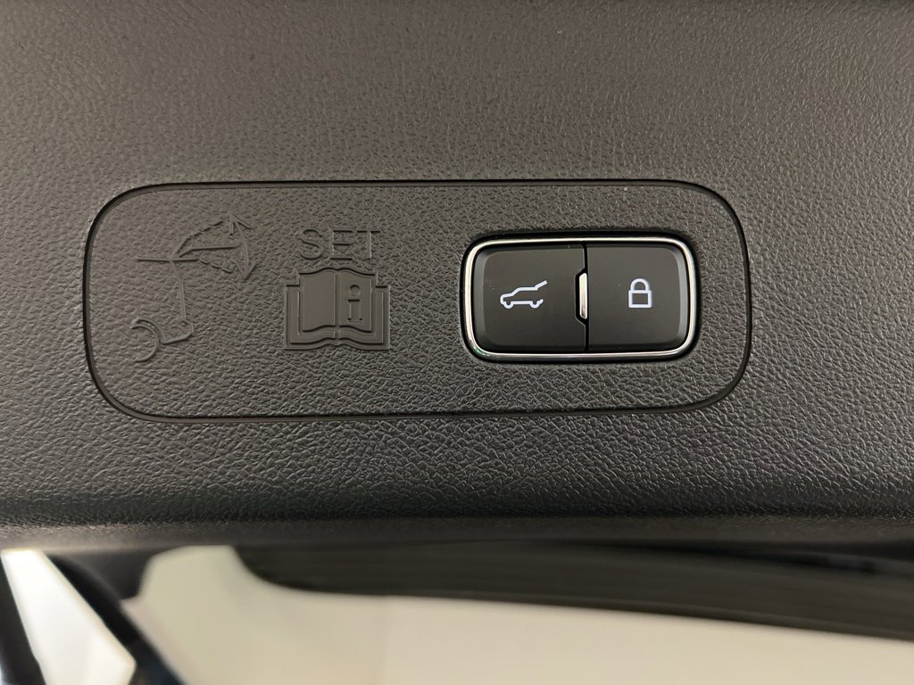 Used 2026 Lincoln Aviator Reserve image 40