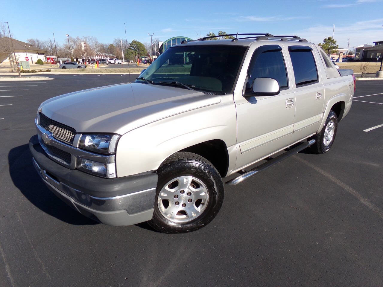 Used 2005 Chevrolet Avalanche Z71 w/ Sun And Sound Package image 14