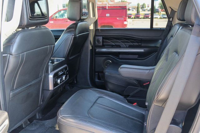 Used 2021 Ford Expedition Platinum image 19