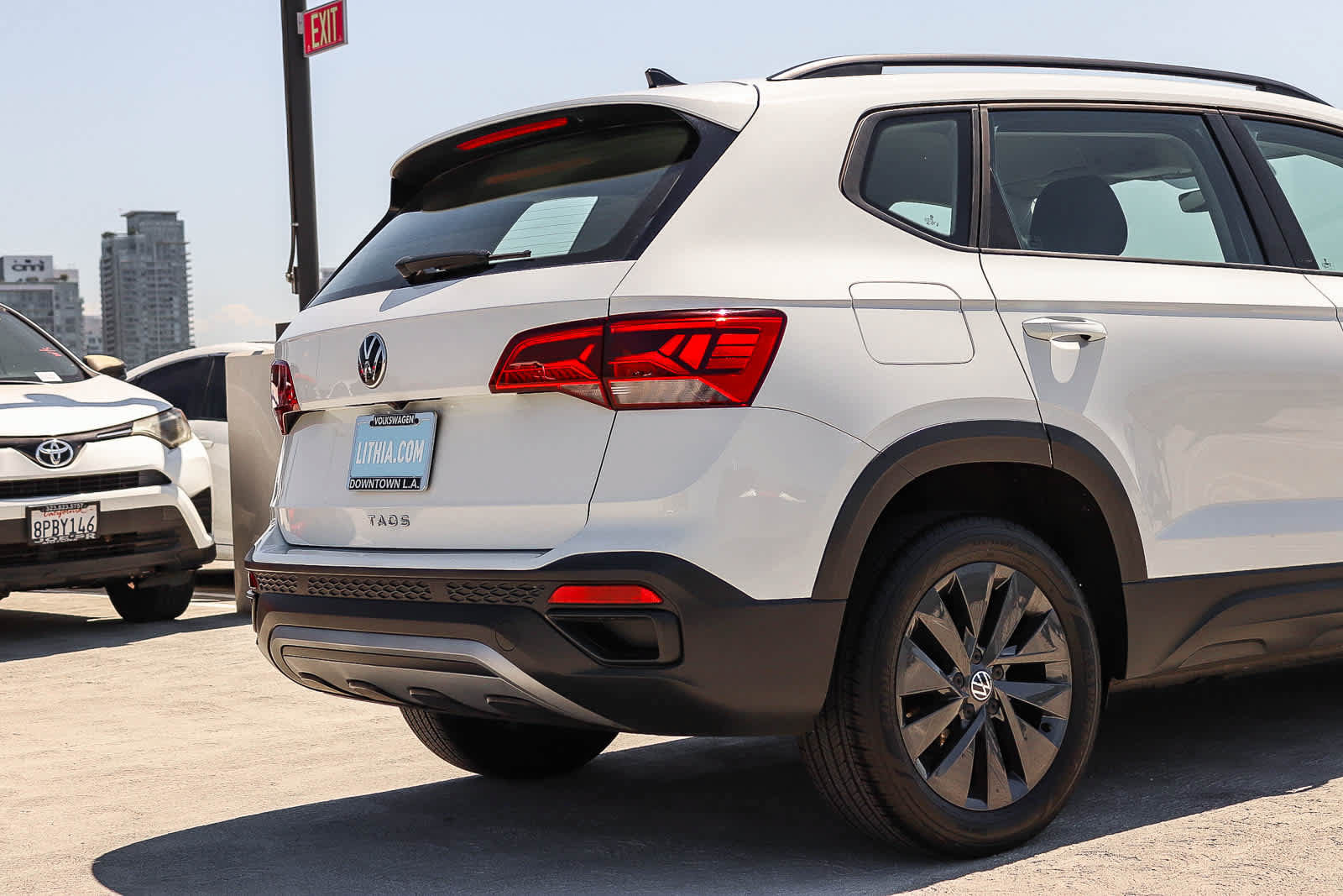 Certified 2023 Volkswagen Taos S FWD image 9