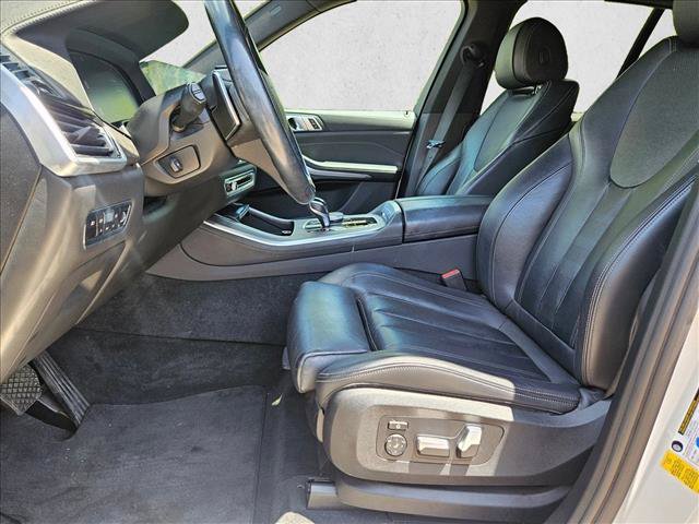 Used 2020 BMW X5 sDrive40i w/ Convenience Package RWD image 17