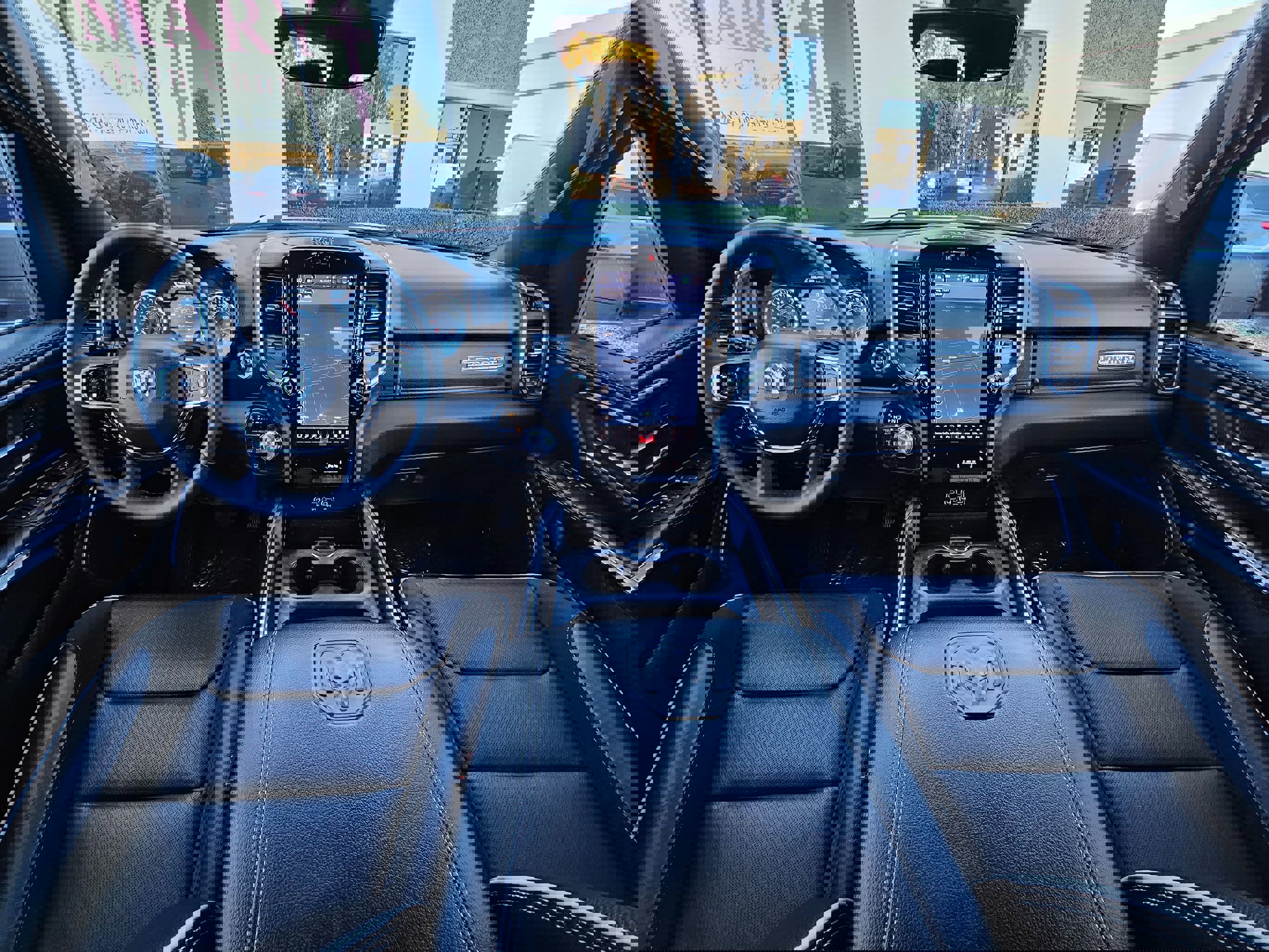 Used 2025 RAM 1500 Laramie image 21