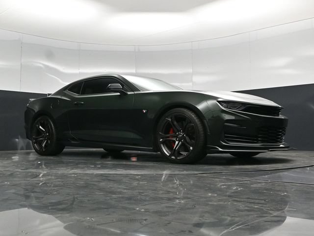 Used 2020 Chevrolet Camaro SS RWD image 55