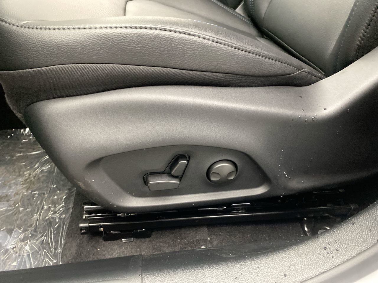 New 2026 Jeep Compass Limited AWD/4WD image 13