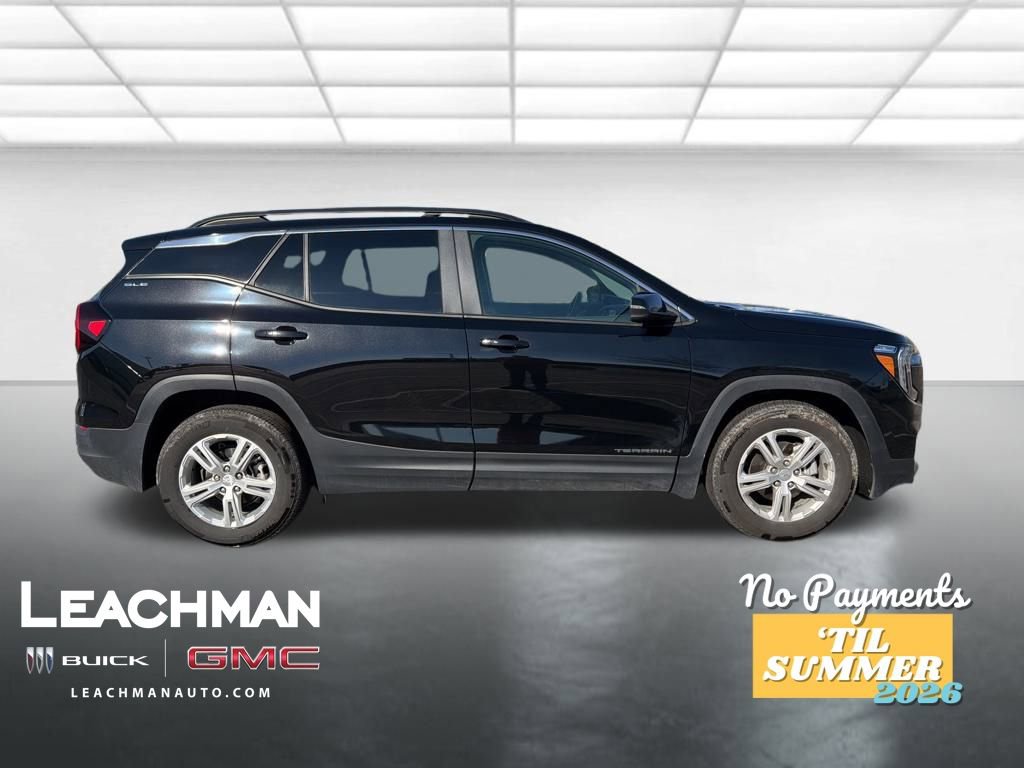 Certified 2024 GMC Terrain SLE w/ Driver Convenience Package image 2