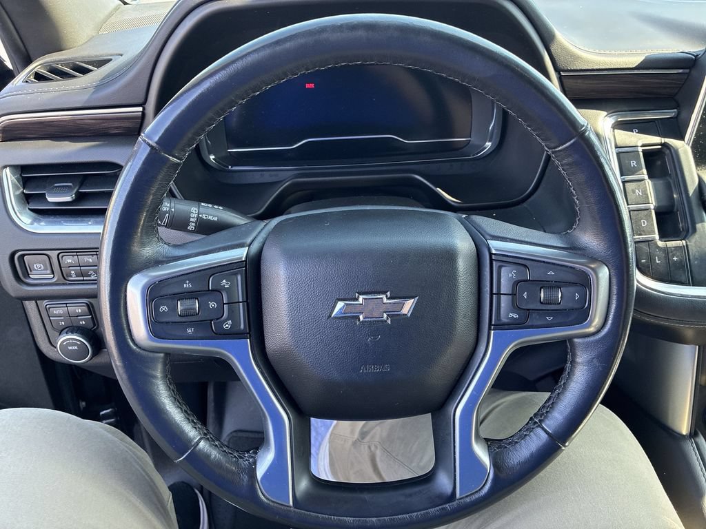 Used 2023 Chevrolet Tahoe Z71 w/ Luxury Package AWD/4WD image 14