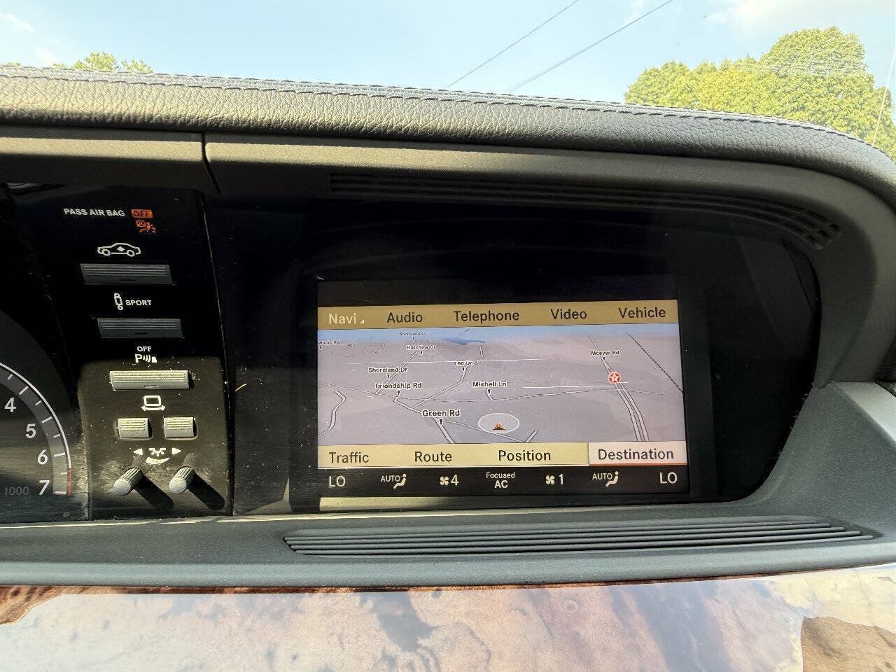 Used 2010 Mercedes-Benz S 550 image 11