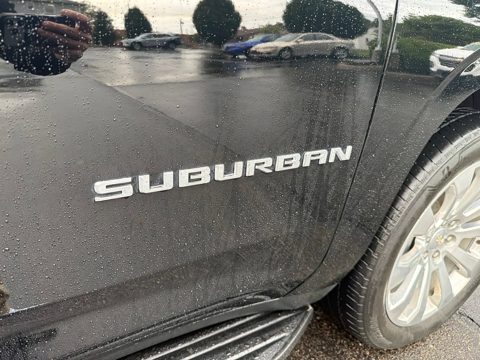 Used 2022 Chevrolet Suburban Premier AWD/4WD image 33