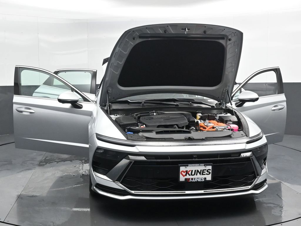 Certified 2025 Hyundai Sonata Limited image 56
