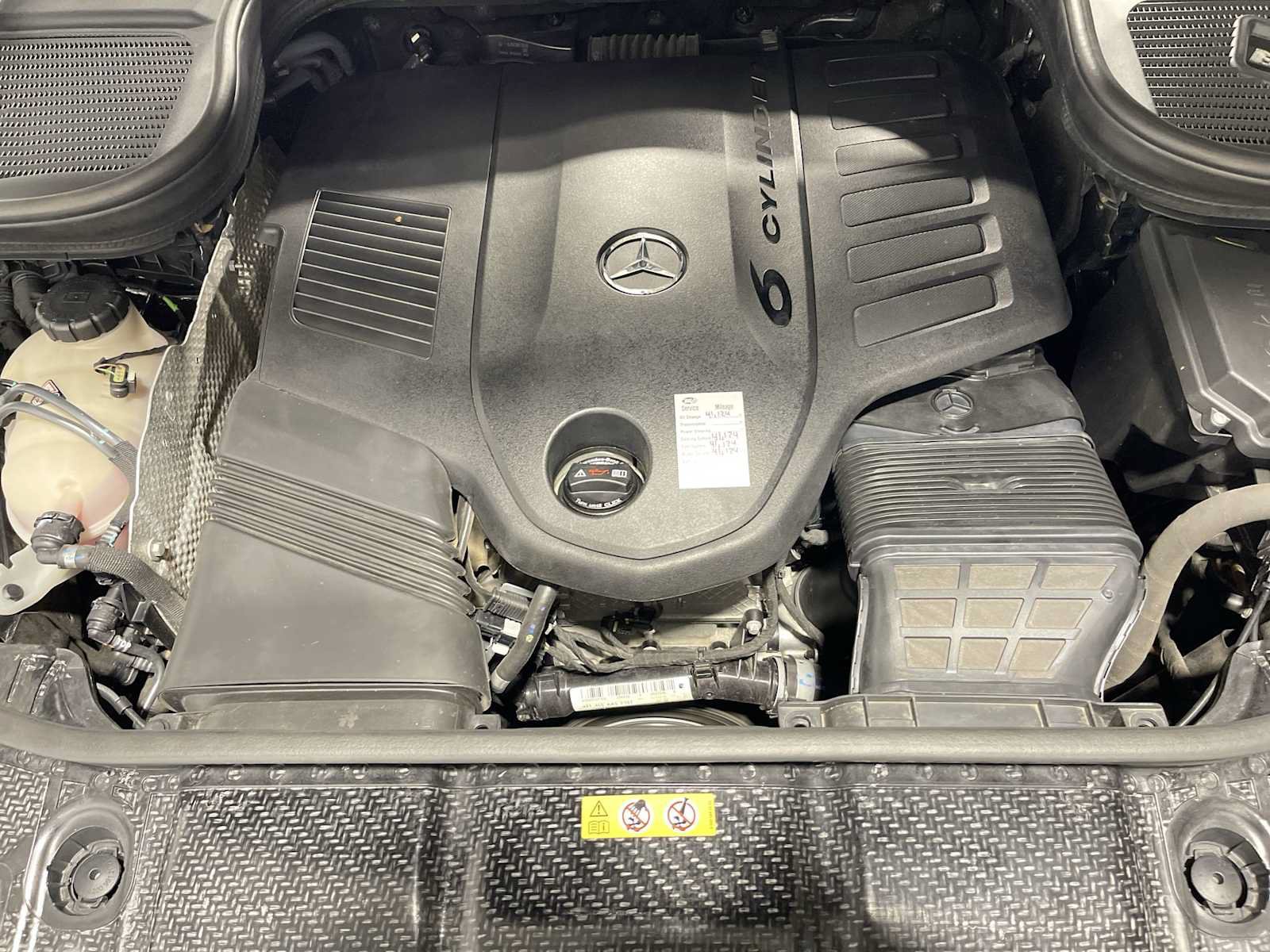 Used 2022 Mercedes-Benz GLS 450 4MATIC image 9