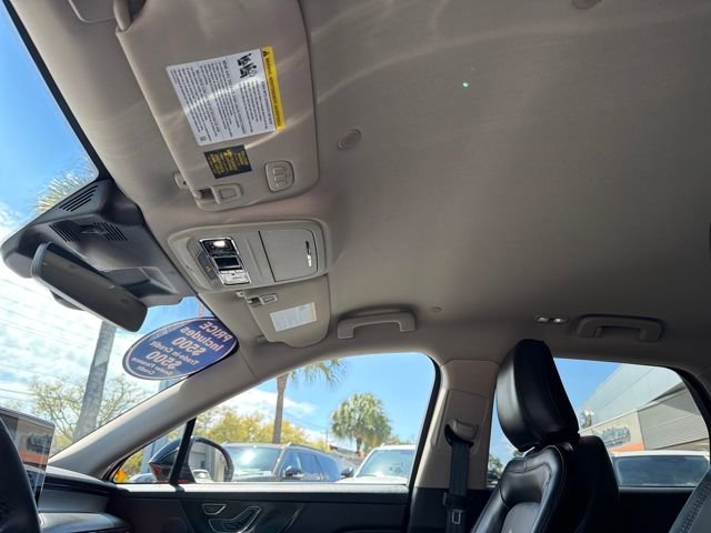 Used 2025 Lincoln Corsair AWD w/ Equipment Group 101A image 25