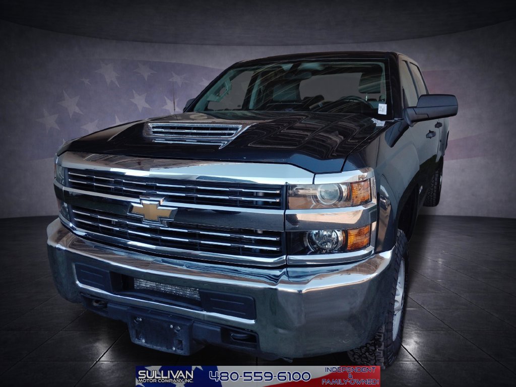 Used 2017 Chevrolet Silverado 2500 W/T AWD/4WD image 1