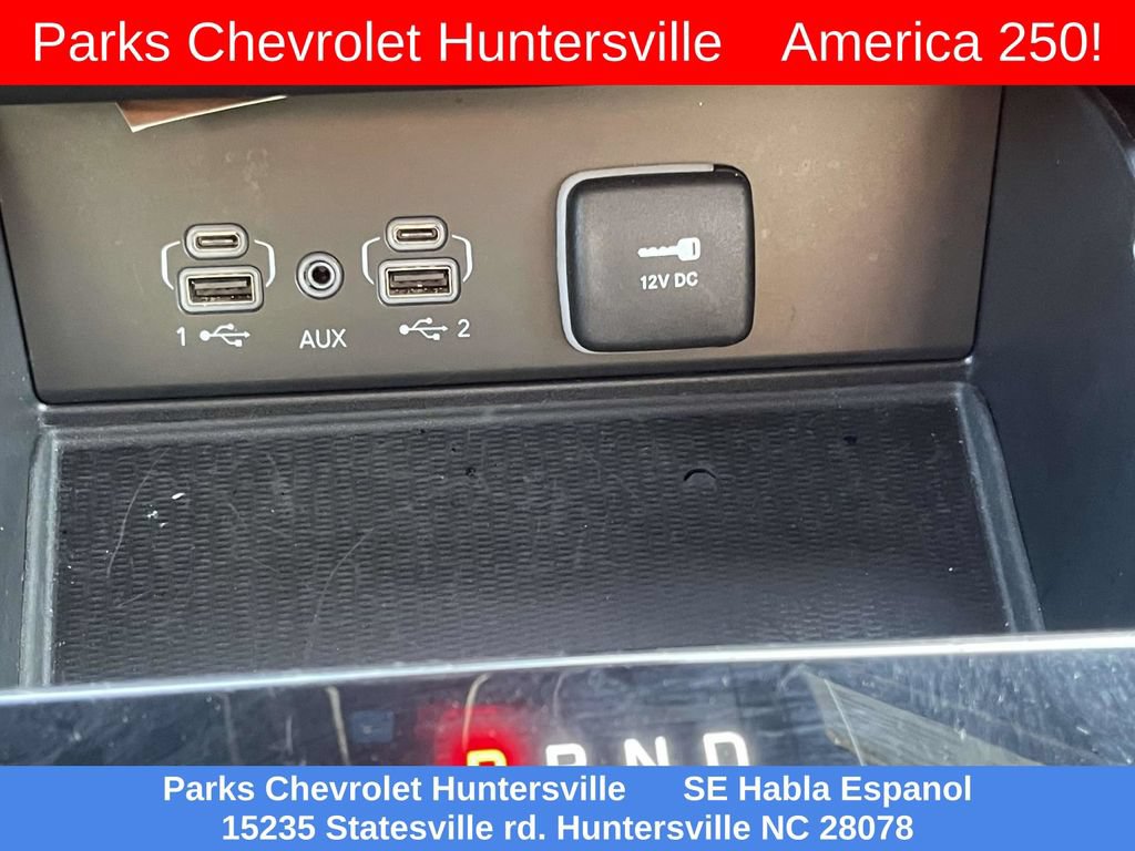 Used 2025 Jeep Grand Cherokee Altitude AWD/4WD image 38
