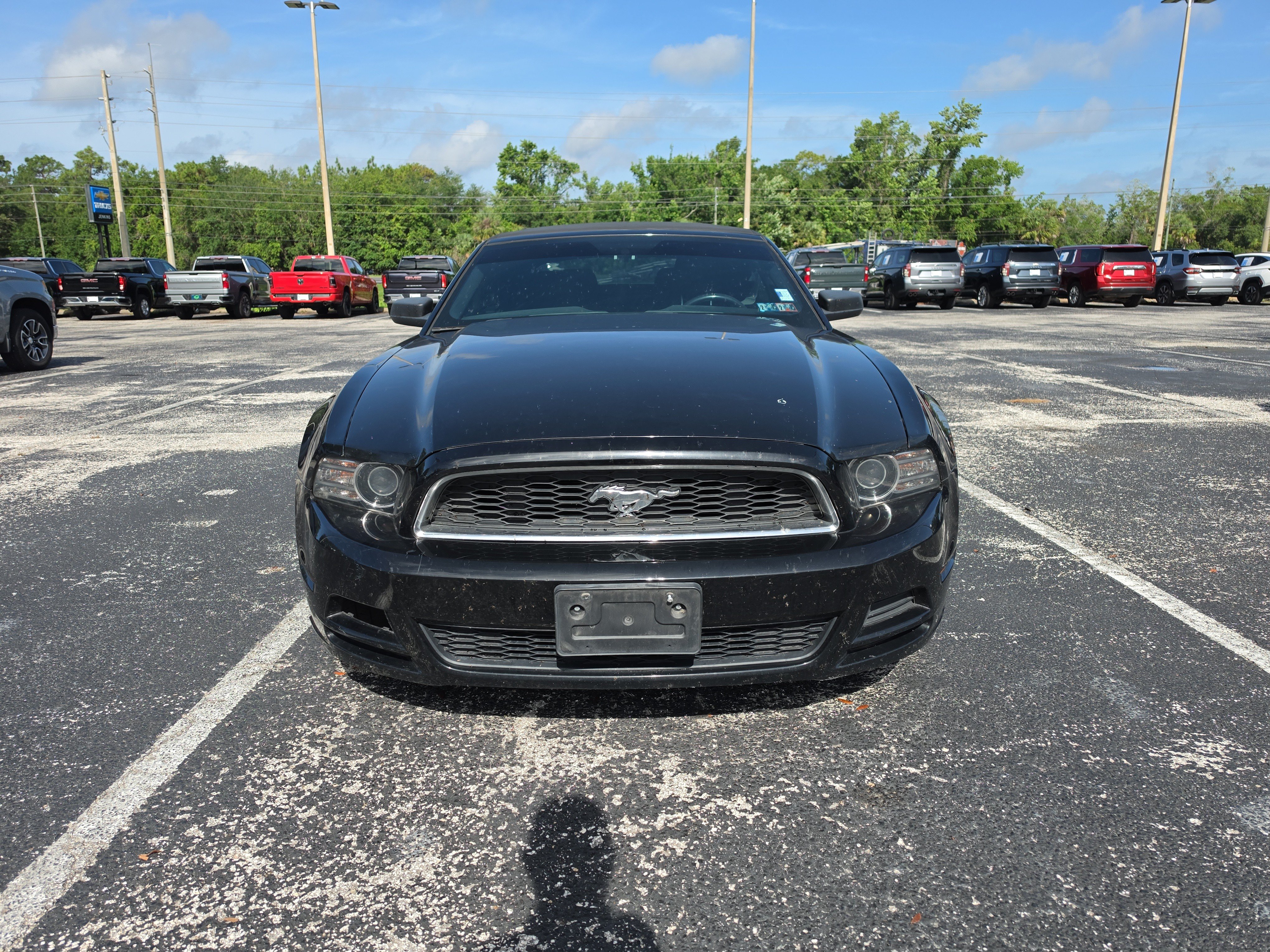 Used 2014 Ford Mustang Convertible RWD image 8