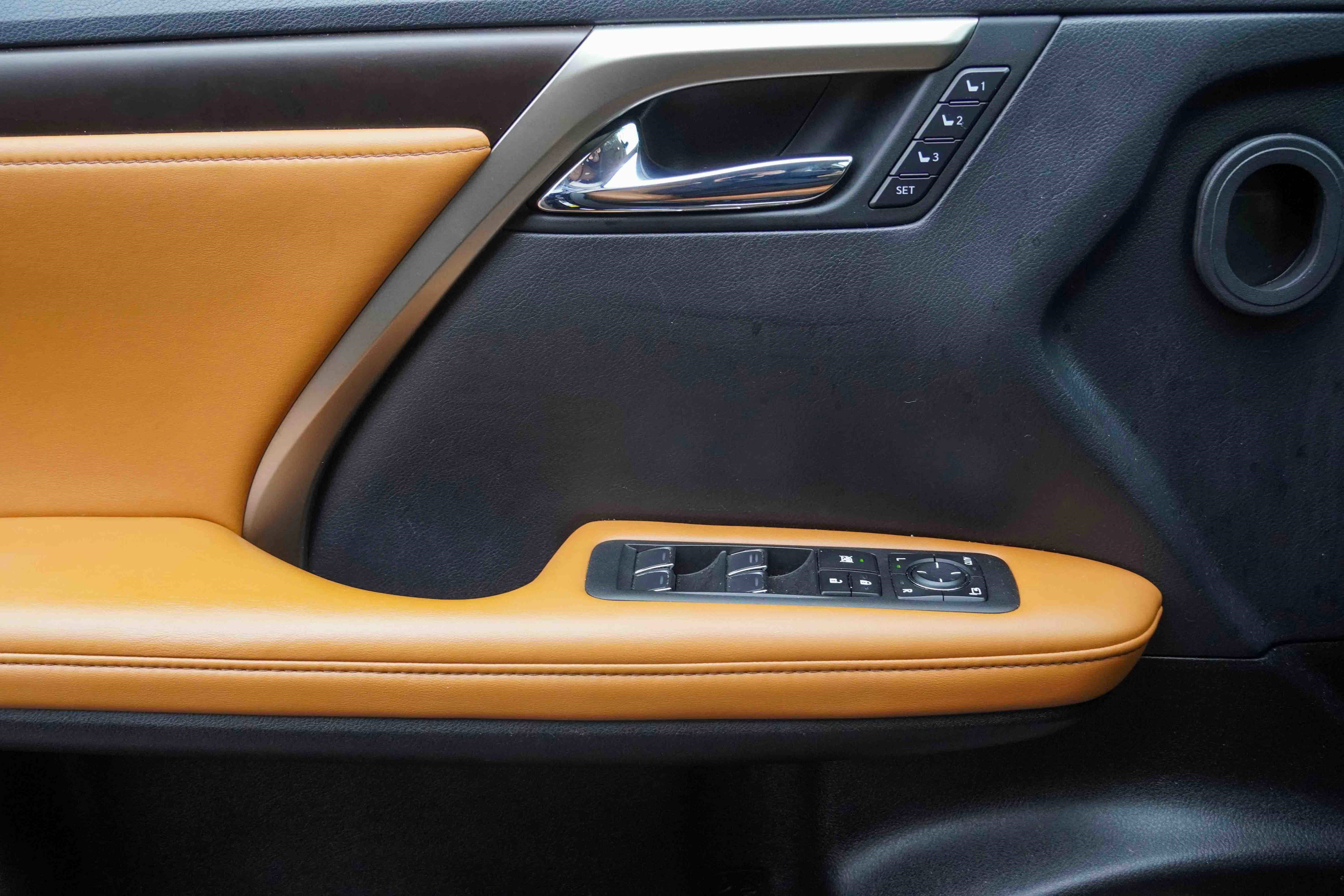 Used 2021 Lexus RX 350 FWD w/ Premium Package image 15