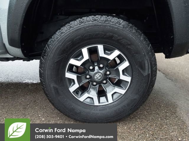 Used 2021 Toyota Tacoma TRD Off-Road image 29