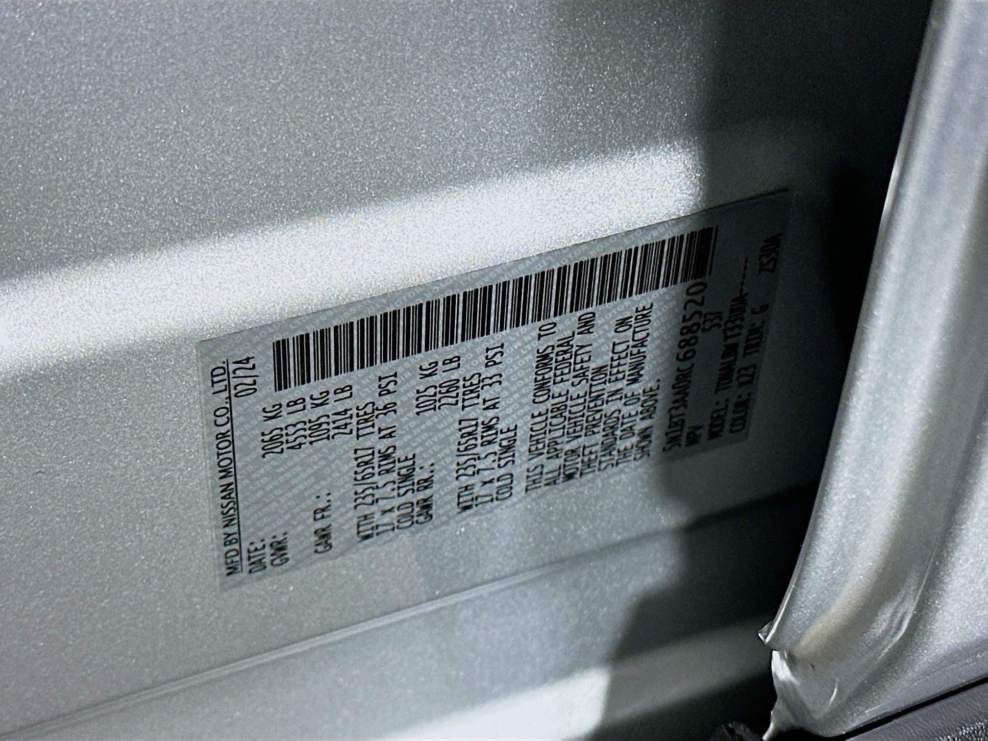 Used 2024 Nissan Rogue S FWD image 12