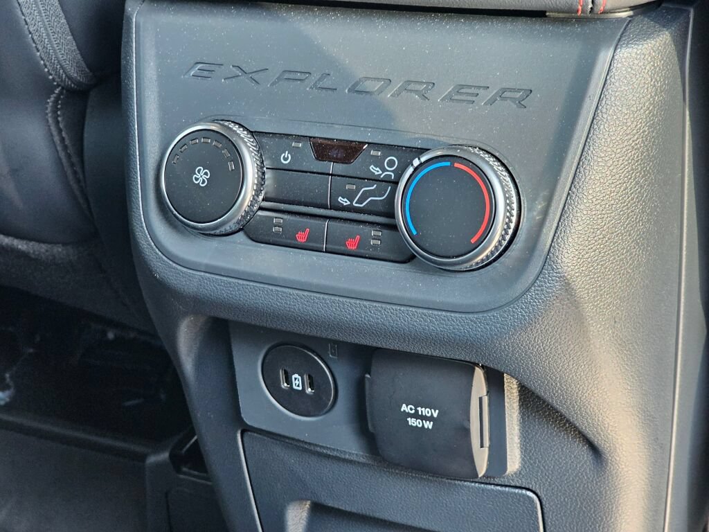 Certified 2025 Ford Explorer ST w/ Sun And Sound Package AWD/4WD image 17