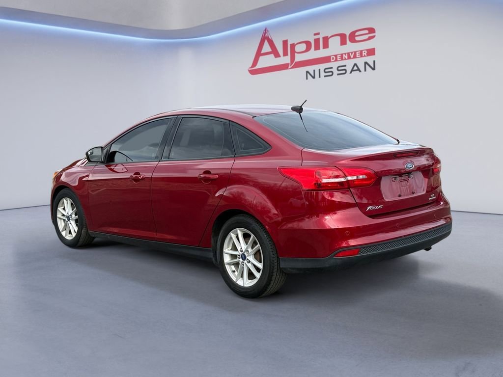 Used 2015 Ford Focus SE w/ Reverse Sensing Package image 3