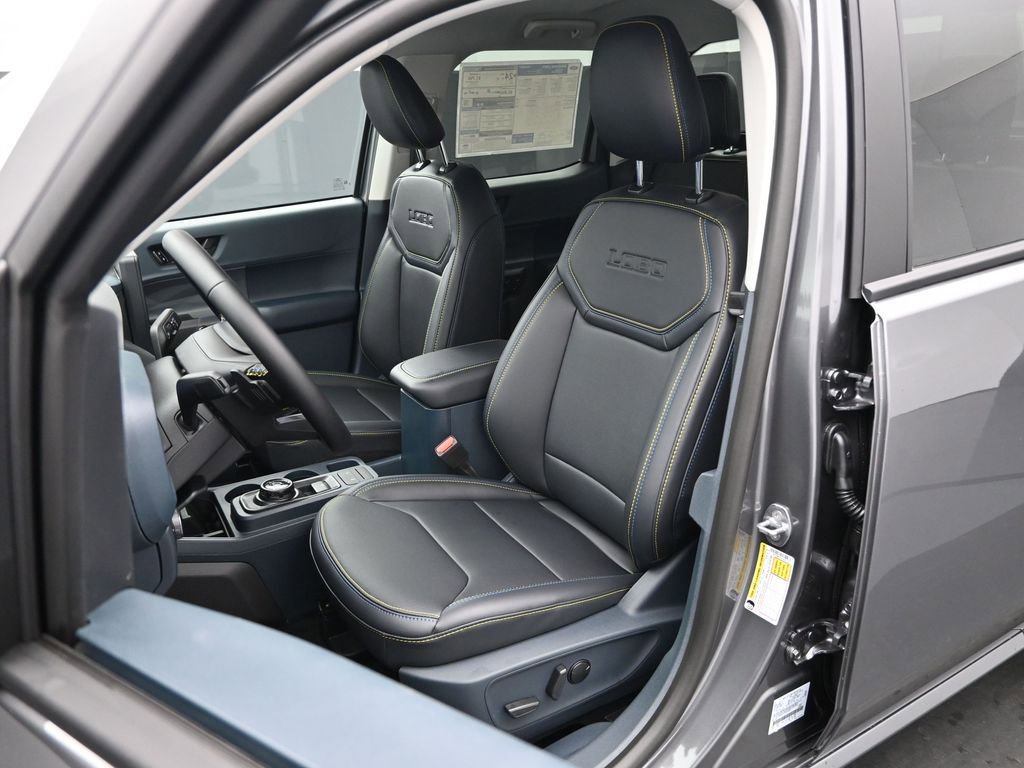 New 2026 Ford Maverick Lobo image 8