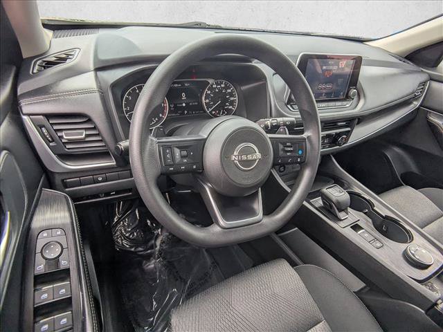 Used 2024 Nissan Rogue SV AWD/4WD image 10