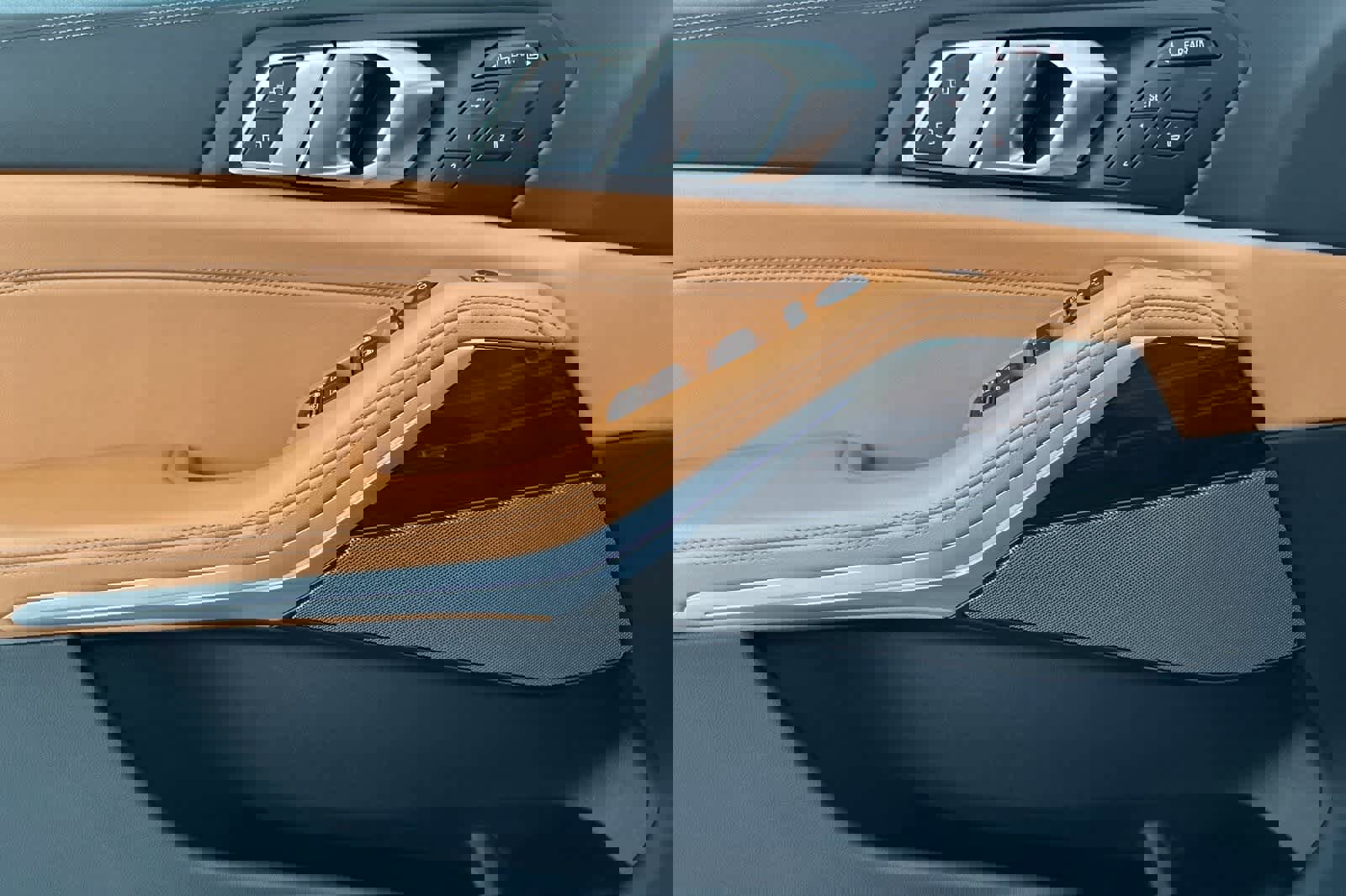 Used 2026 BMW X7 xDrive40i w/ M Sport Package image 12