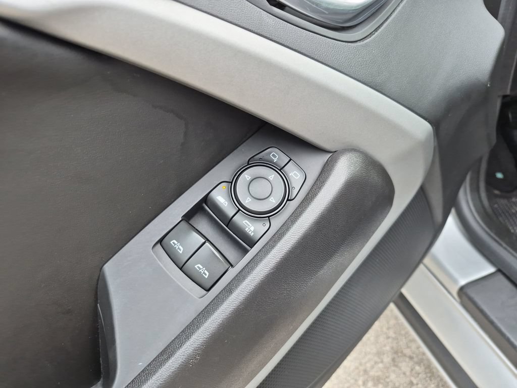 Used 2018 Chevrolet Camaro LT RWD image 16