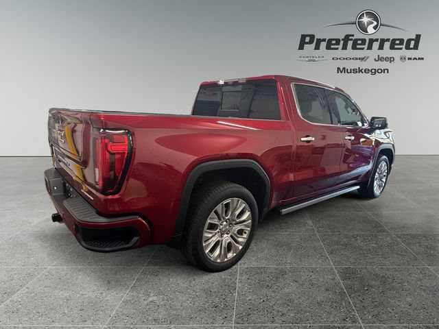 Used 2021 GMC Sierra 1500 Denali w/ Denali Ultimate Package AWD/4WD image 17