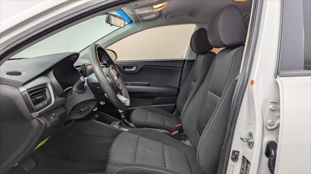 Used 2020 Kia Rio LX image 14