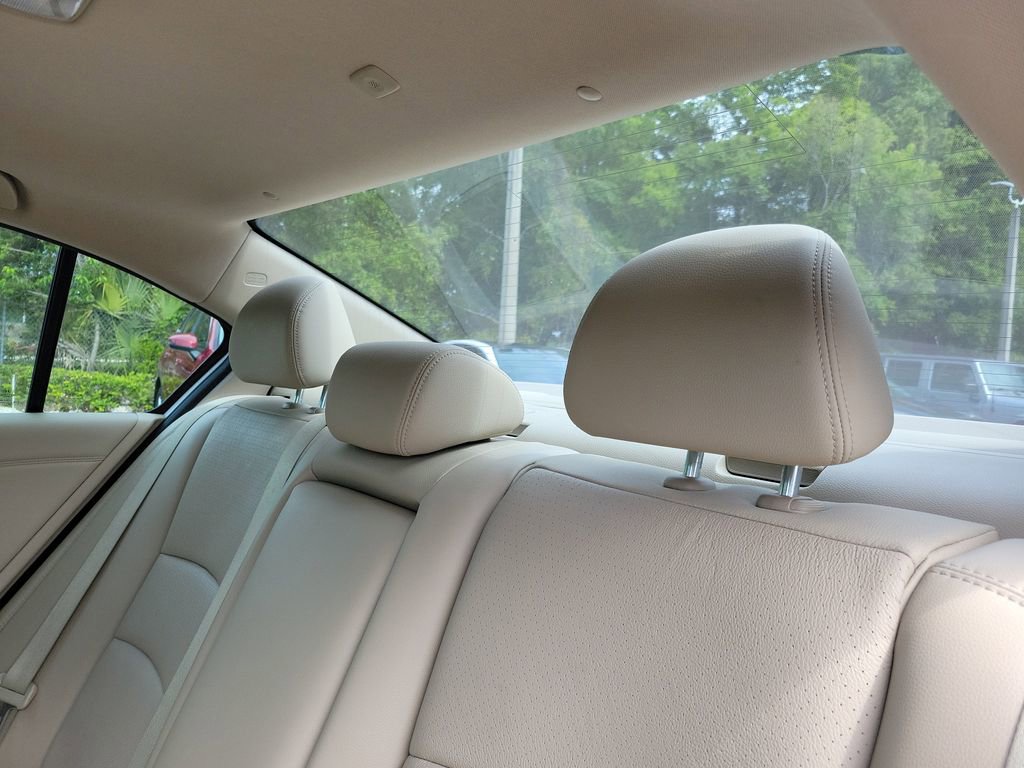 Used 2016 Honda Accord EX-L image 12