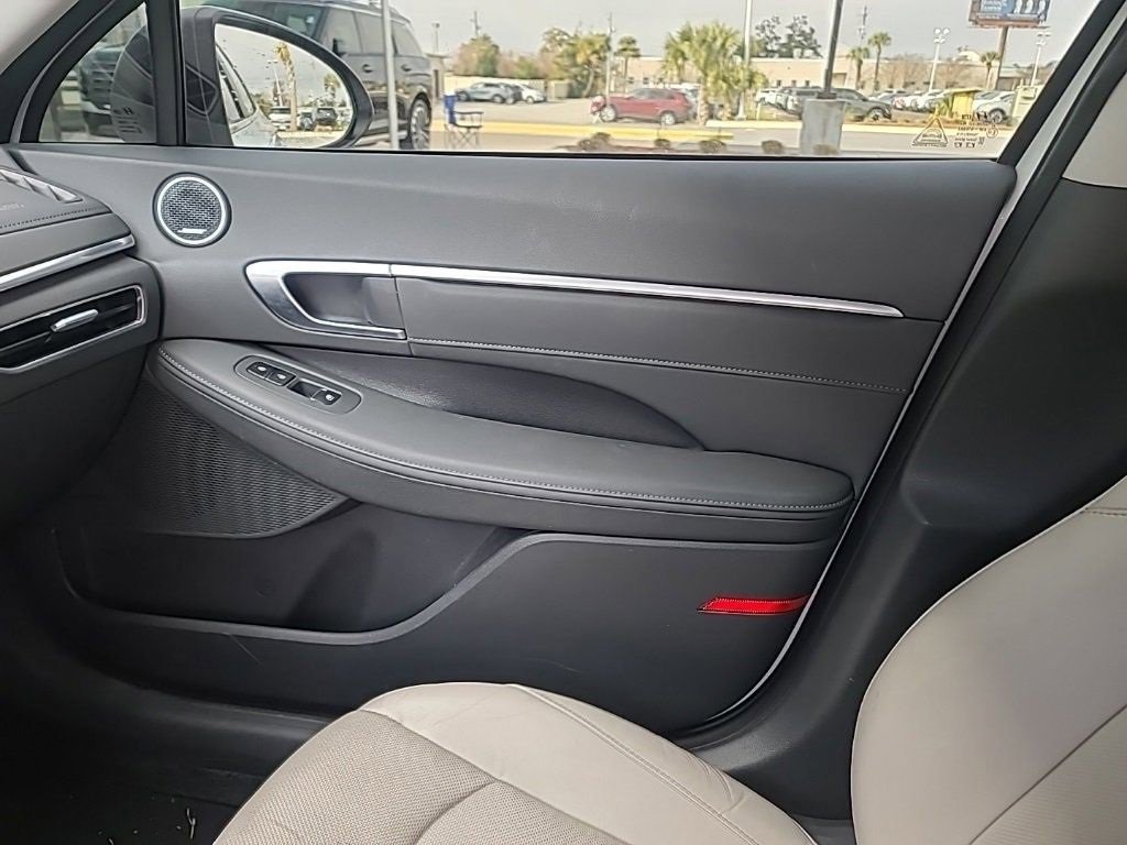 Used 2020 Hyundai Sonata Limited image 18