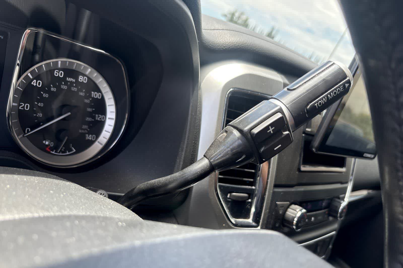 Used 2017 Nissan Titan SV AWD/4WD image 21
